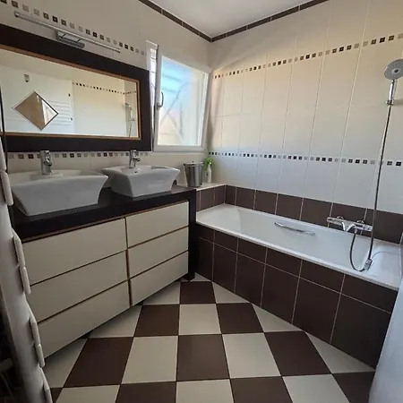 Habitación en casa particular Privée à L'entrée Du Bassin D'arcachon